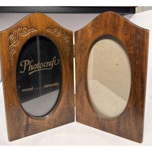 VTG Country Oval Wood Double Picture Frame Photocraft Natural Carved Bifold 9x10